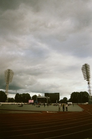 fujicolour superia 200 film 35mm stadium daugavas stadions rīga riga Reggae in Riga Sun Splash 2011 sky
